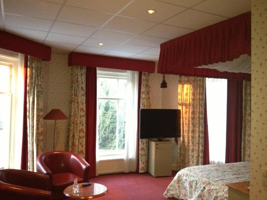 Hotel Landgoed Ekenstein Appingedam Exterior photo